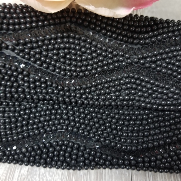 Beaded clutch - Picture 5 of 8